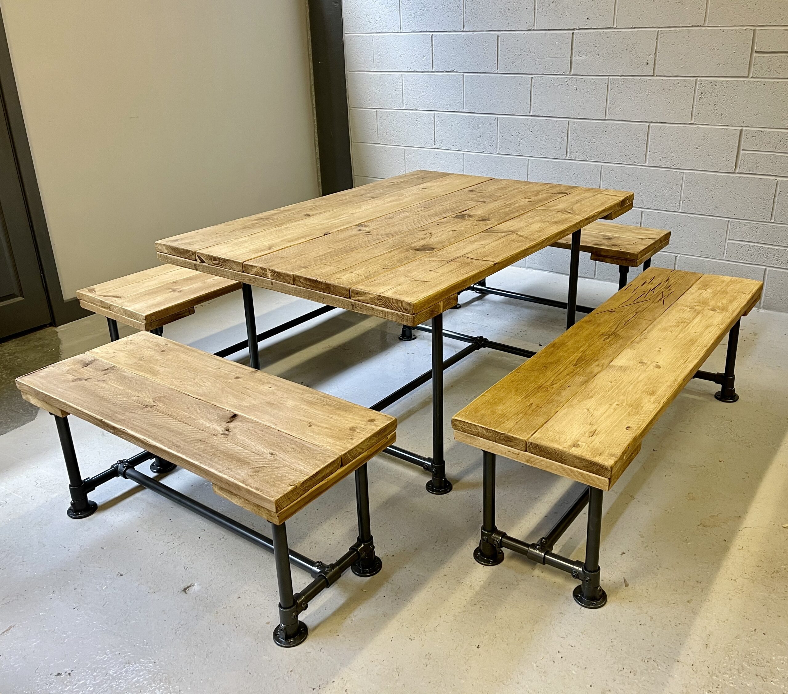 Industrial Reclaimed Scaffold Board Dining Table Steel Legs & 4 Benches Gun Metal Grey
